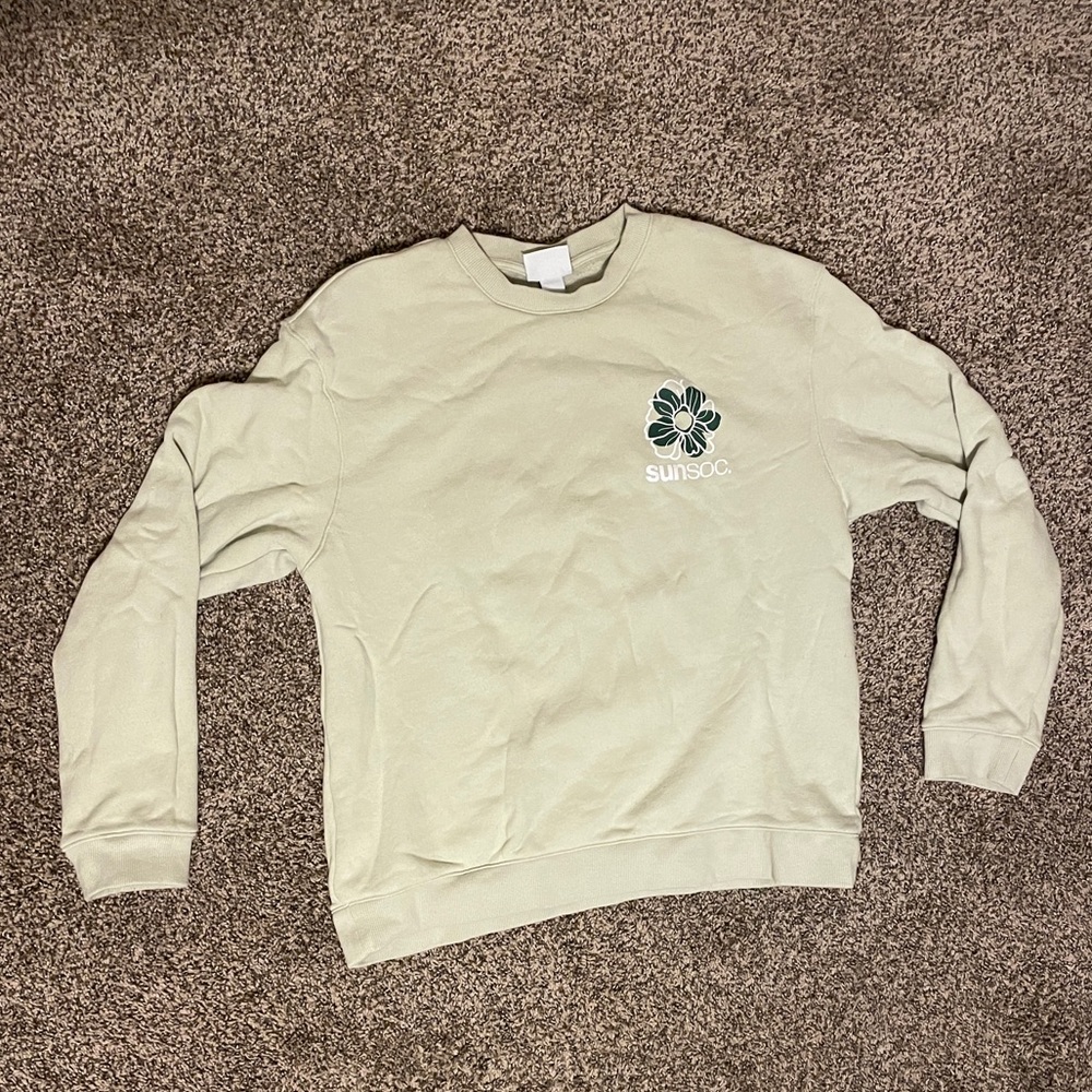 H&M green crewneck